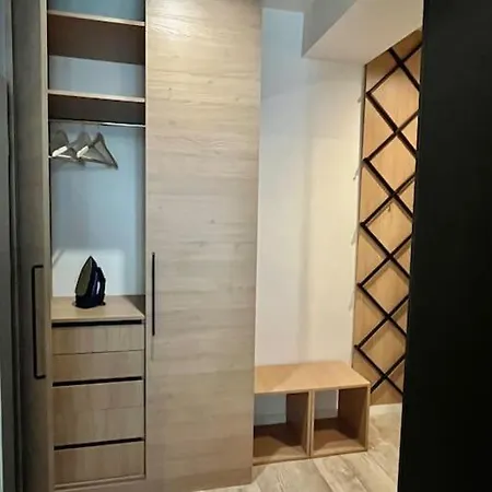 Smart Ogrodowa * وارسو