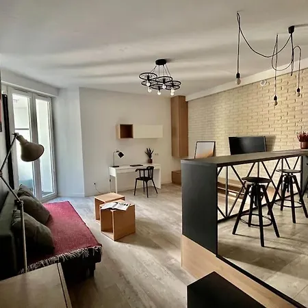 Smart Ogrodowa Apartment *